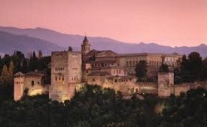 Las agencias rechazan entradas nominativas de grupos a la Alhambra