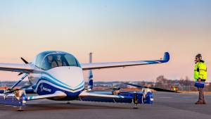Primer vuelo del vehículo aéreo sin conductor de Boeing