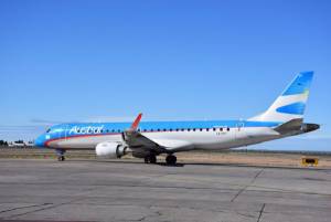 Aeronavegantes de Austral anuncian paro para el próximo miércoles