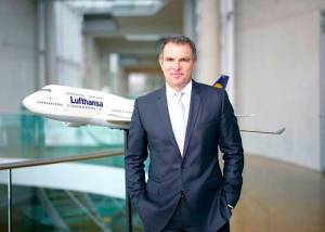 La reestructuración de Lufthansa Airlines durará hasta 2026, según el CEO 