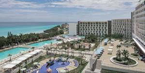 Hoteles en Cuba, cómo crecer, inversiones, hostels de Azora, X-Perience...