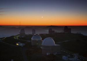 Los astros se alinean: Hoteles llenos en Chile por el eclipse de sol