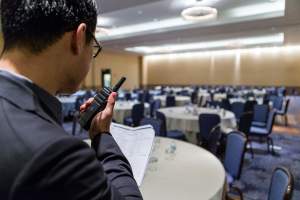 Cómo optimizar la comunicación y el servicio en un hotel