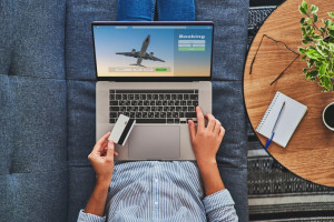 Las 10 webs que más miran los españoles para sus vacaciones