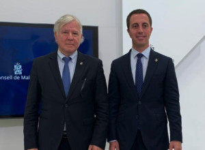 Mallorca alcanza su techo turístico y empieza a reducir plazas
