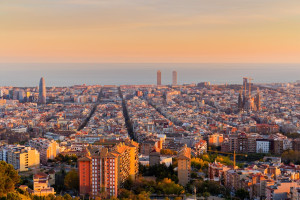 Barcelona desarticula 22 grupos de alojamiento turístico ilegal: quedan 16