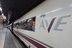 Estreno negro de los Avril de Talgo: casi 500 incidencias desde mayo