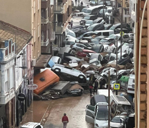 DANA en Valencia: sin trenes y complicaciones por tierra, aire y mar