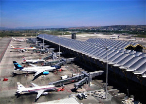 La huelga en el aeropuerto de Barajas se mantiene, pero sin efecto