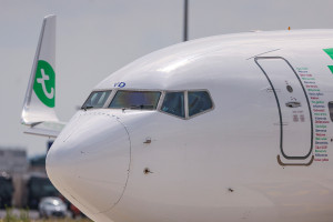 Transavia refuerza rutas España-París apoyándose en el nuevo metro de Orly