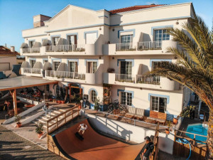 SmartRental lleva a un destino de surf de Portugal su marca de hostels