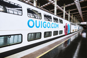 Ouigo encara en junio su primera huelga: 22.000 viajeros afectados