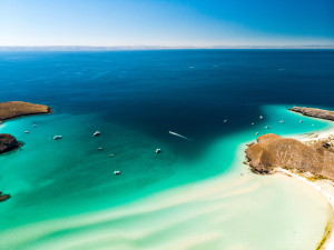 La mejor playa del Caribe está en República Dominicana y es top 10 mundial
