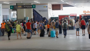 Renfe mantiene suspendida la circulación en alta velocidad a Galicia