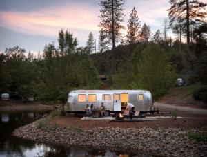 Hospitalidad al aire libre: del camping tradicional al lujo sostenible