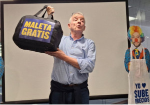 Bruselas prioriza un encuentro con Ryanair y "ningunea" a Pablo Bustinduy