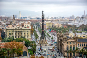 Aplazada de nuevo la subida de la tasa turística en Cataluña hasta abril de 2026