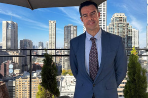 La fórmula de Riu Plaza Chicago para conquistar el mercado: servicio y sostenibilidad