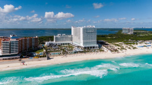 RIU Hotels & Resorts abre su sexto hotel en Cancún: el Riu Ventura